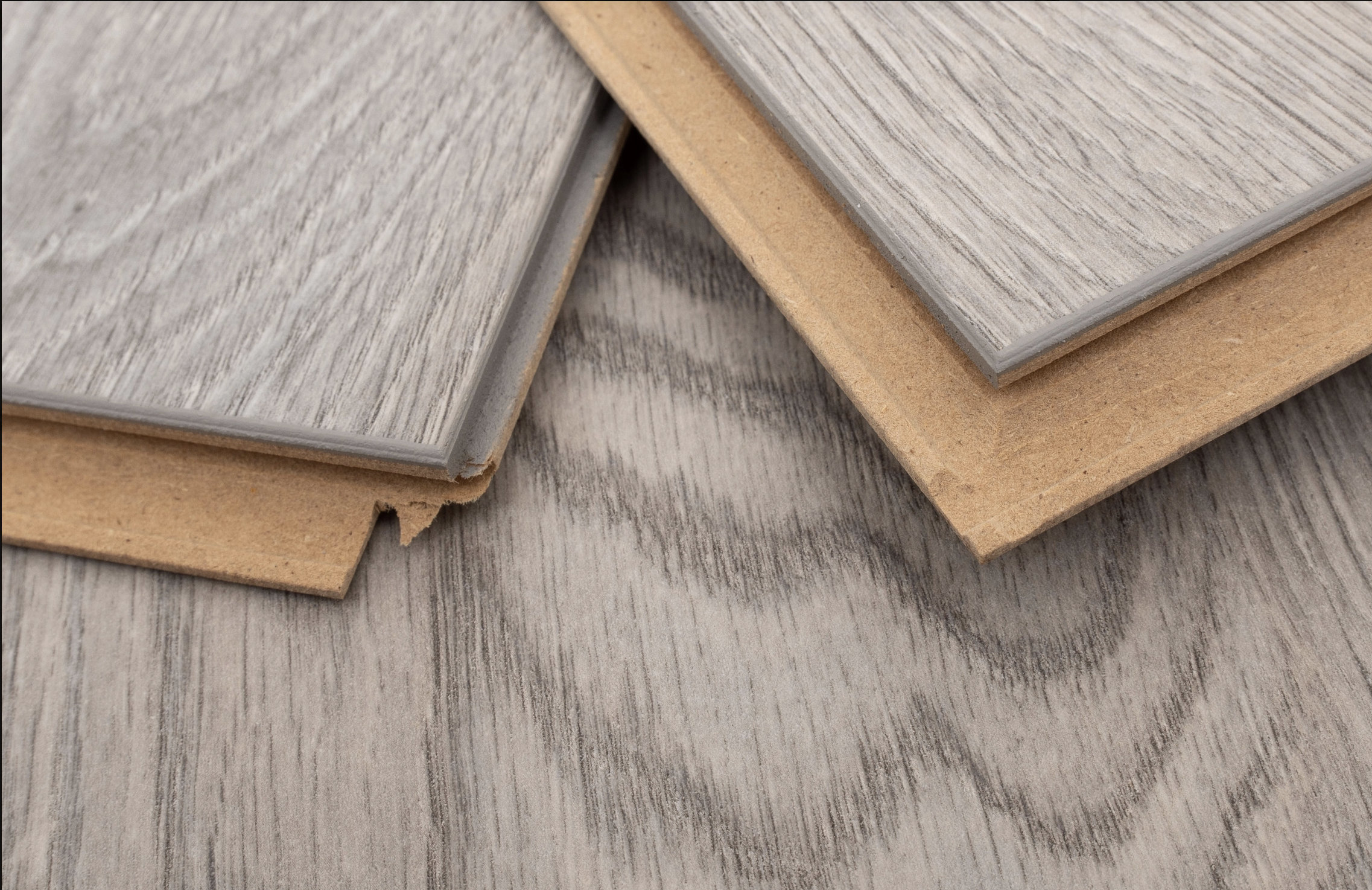 Cool Beige Oak 12mm  Laminate Floor | 1.35m² Pack Coverage